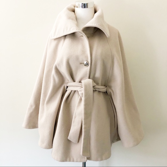 Calvin Klein Jackets & Blazers - Off White Wool Blend Calvin Klein Cape